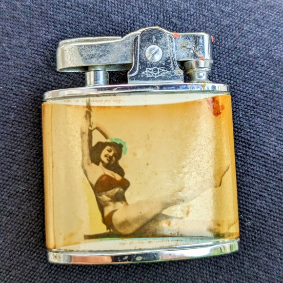 Vintage Omega Collectibles - Picture 3 of 5